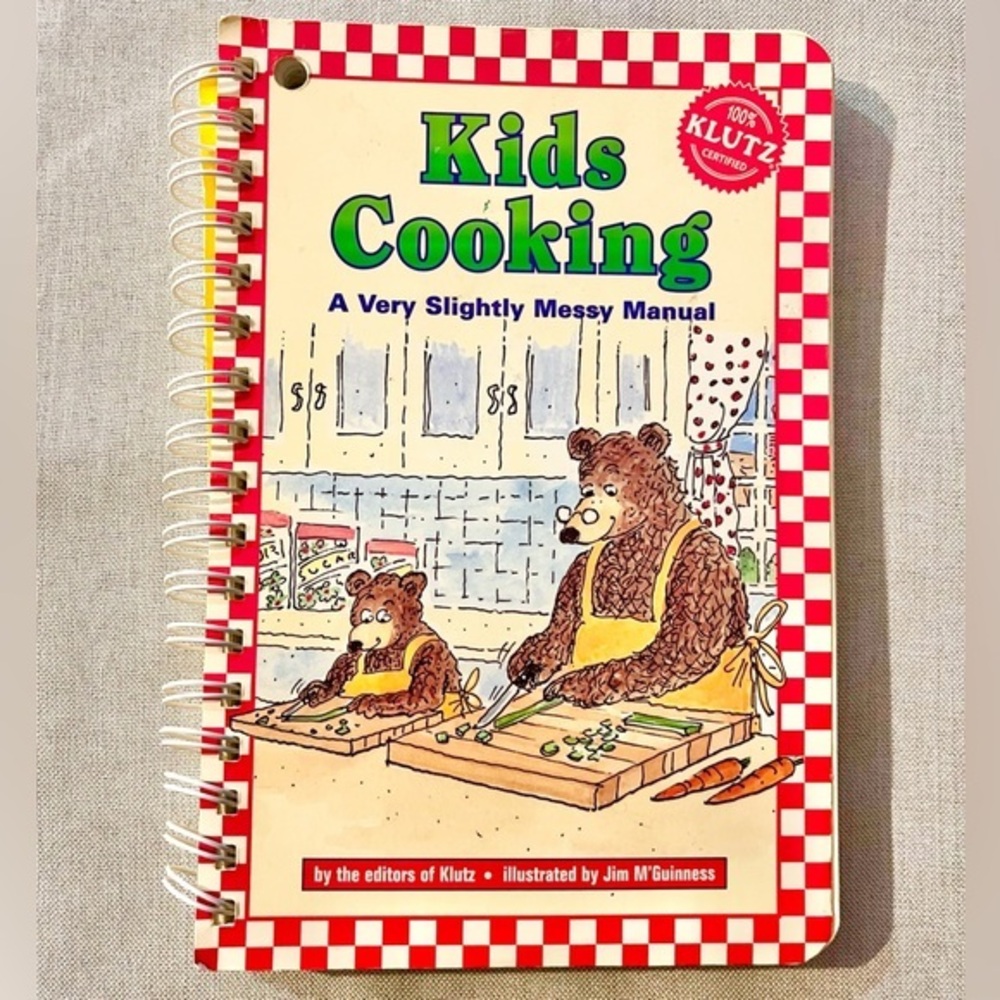 1987 Kids Cooking: A Very Slightly Messy Manual by Klutz - 45 recipes